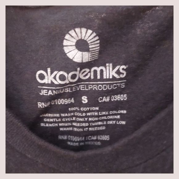 Akademiks Men's Be The Change Short Sleeve Tee Shirt, Small, Black - Picture 2 of 3